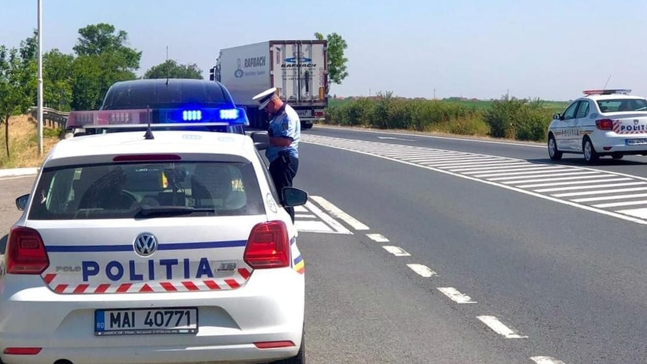 Date sumbre: în Capitală au fost prinși anul trecut 820 de șoferi băuți și 670 drogați. Specialist în siguranţă rutieră: "o soluție pentru reducerea fenomenului constă în înăsprirea pedepselor"