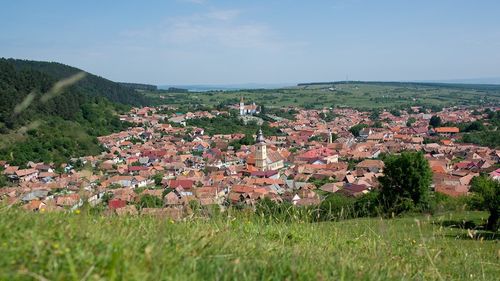 Șapte clădiri din Sibiu și Rășinari vor fi demolate pentru viitoarea centură a Municipiului Sibiu / Proprietar: ”Nu aș putea să vând casa fără să spun cumpărătorului ce urmează. Nu pot să fac așa ceva nimănui”