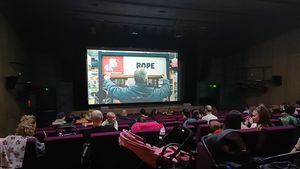 Visuali Italiene, festival dedicat cinematografiei italiene, în Timișoara / Filmul ”Piano piano” deschide festivalul - o incursiune în anii ’80, într-o suburbie a orașului Napoli