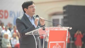 Încă o achitare într-un dosar de mare corupție: fostul ministru PSD al Sănătății Nicolae Bănicioiu, achitat de Înalta Curte în dosarul mitei de 800.000 de euro