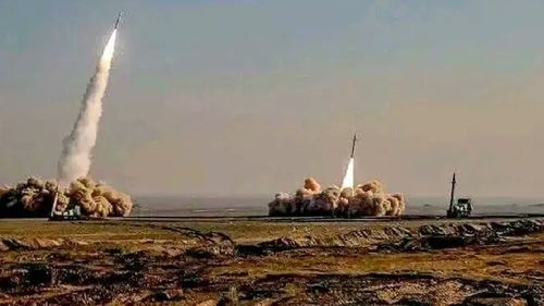 Rachete de 2 milioane de dolari în război cu drone de 2.000 de dolari. Costuri uriașe pentru campania SUA împotriva rebelilor Houthi