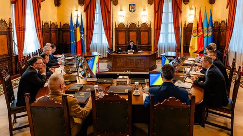 Cum a evoluat poziția lui Nicușor Dan de la promisiunea controlui civil asupra serviciilor secrete la minimalizarea importanței directorilor civili