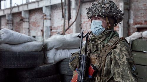 Franța și Cehia trimit arme în Ucraina / Zelenski: „Coaliția anti-război funcționează!”