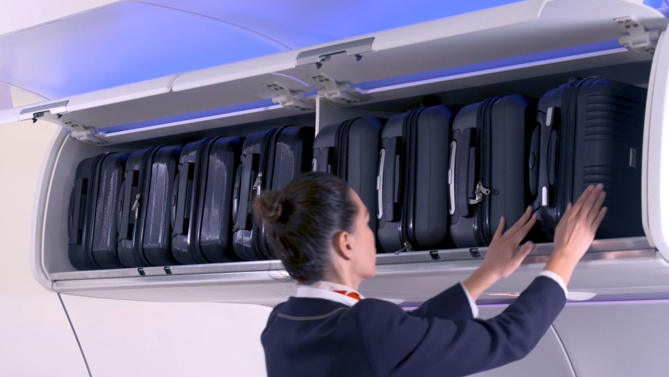 Bruxelles cere companiilor aeriene să ajungă la un acord  asupra dimensiunilor standard ale bagajelor