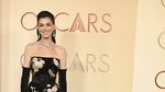 Anne Hathaway a anunţat că este însărcinată pentru a treia oară