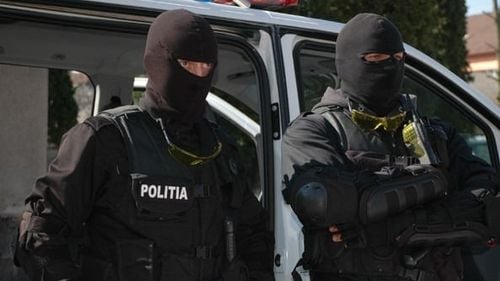 267 de percheziţii în a treia zi a ”Operațiunii Jupiter”: 118 mandate de aducere și peste 61 de milioane de lei prejudiciu / Contrabandă, șantaj, fals, gestiunea deșeurilor