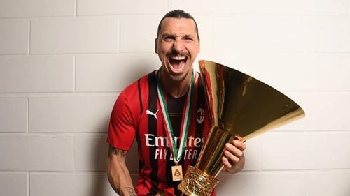 "E timpul să spun adio fotbalului": la 41 de ani, Ibrahimovic anunță sfârșitul carierei sale