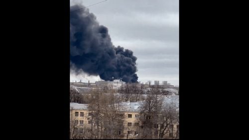 VIDEO Incendiu puternic izbucnit la o uzină militară rusă din Ekaterinburg
