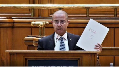 ACTUALIZARE. Tudor Ciuhodaru neagă informațiile potrivit cărora s-ar retrage de pe lista pentru Parlamentul European