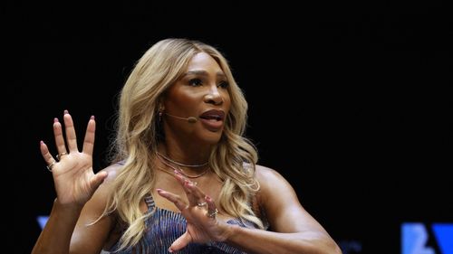 „Mă surprinde că la vârsta ei revine”, legendarul John McEnroe despre Serena Williams
