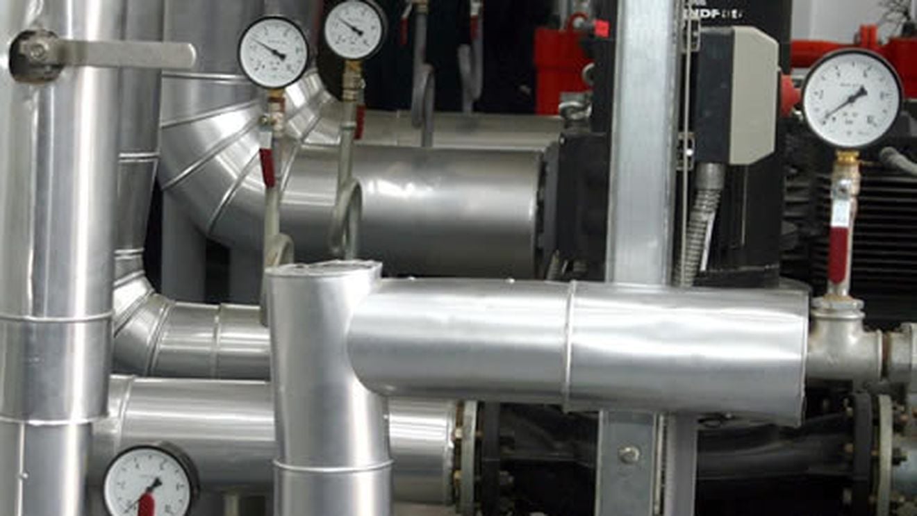 Falimentul RADET: Premierul l-a trimis pe ministrul Economiei la Elcen pentru a găsi soluții ca bucureștenii să nu rămână fără căldură și apă caldă