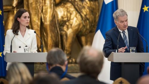 Președintele Finlandei se declară „confuz” față de obiecțiile Turciei privind aderarea țării sale la NATO și spune că este pregătit să se întâlnească cu Erdogan / Premierul finlandez afirmă că nu a existat „niciun indiciu că ar exista probleme” în cadrul Alianței