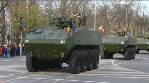 Ziua Națională: 4000 de militari, 200 de vehicule și 50 de aeronave participă la parada de la Arcul de Triumf