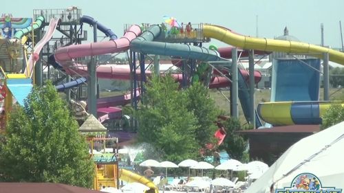 Ilfov: Un băiat de 15 ani s-a accidentat grav pe un tobogan, la un parc acvatic din comuna Chiajna