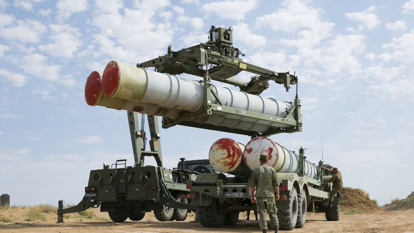 Armata rusă efectuează exerciții militare antiaeriene în peninsula Crimeea pentru „a detecta, urmări și distruge rachete de croazieră ale unui inamic convențional”