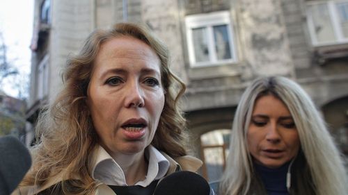 Mădălina Mezei a fost audiată la DNA: Am spus tot autorităților, am încredere în instituții. Eu cred în familie, în carieră și în Tarom