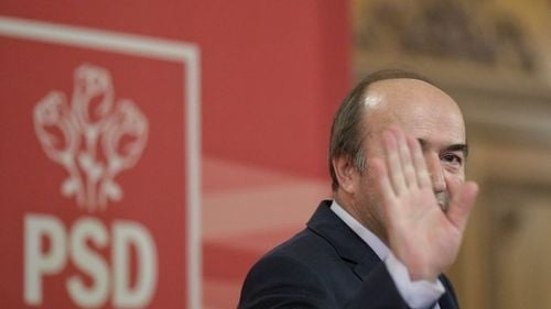 SURSE Ministrul Justiției, Tudorel Toader, ar urma să fie demis dacă nu semnează OUG pentru modificarea Codurilor Penale/ UPDATE Toader: Exista viata si dupa ministeriat!