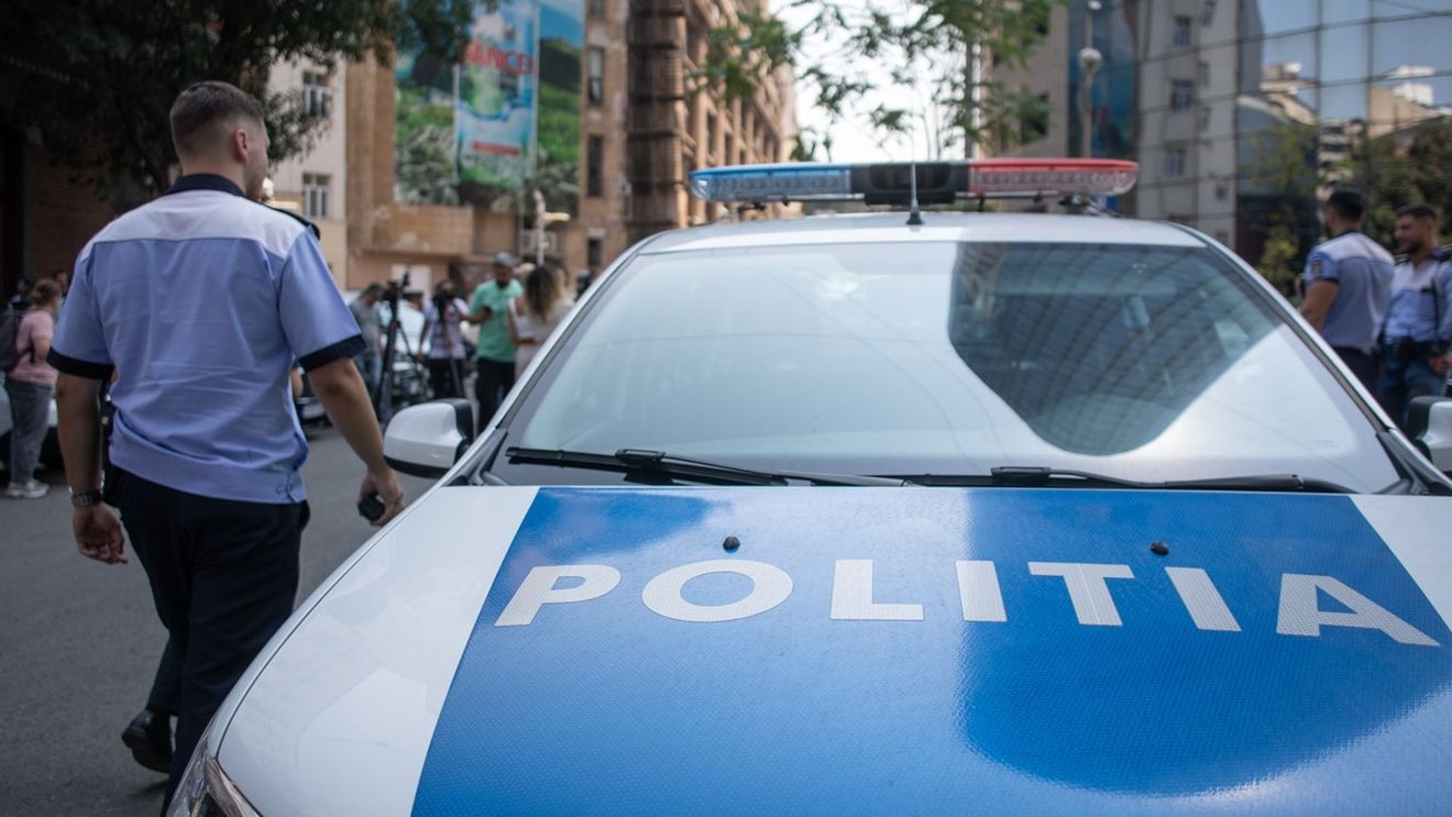 Un sibian fără permis a furat două mașini într-o singură noapte / A făcut accident cu ambele