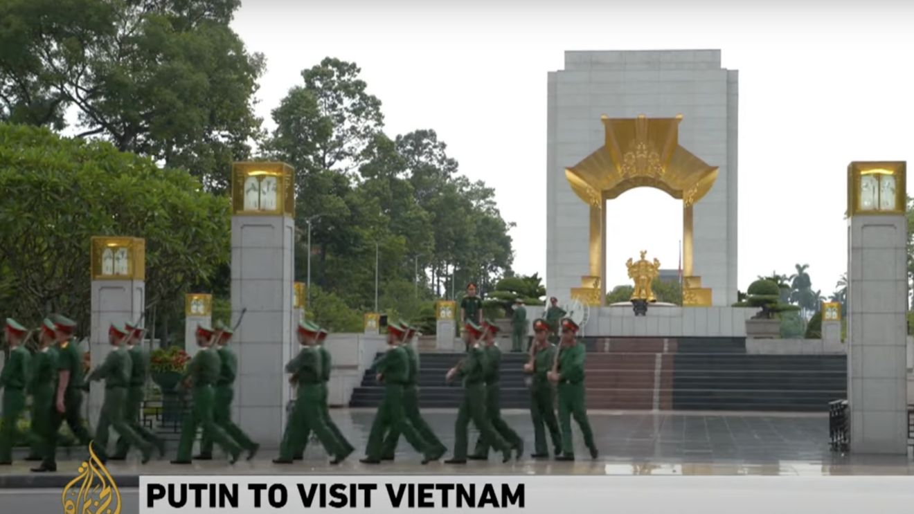 Putin, în Vietnam pentru o vizită oficială / Înainte de Vietnam, Putin a efectuat o vizită în Coreea de Nord