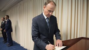 Vladimir Putin reorganizează organismul guvernamental care supervizează industria de apărare / Nikolai Patruşev a fost exclus din comisie