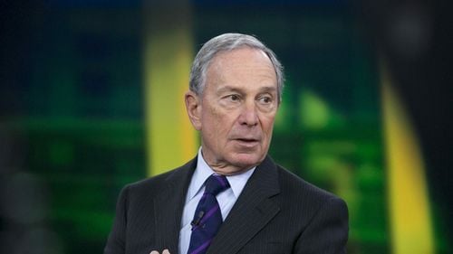 Fostul primar al New Yorkului Michael Bloomberg intră în cursa pentru alegerile primare democrate privind desemnarea candidatului la prezidențialele de anul viitor