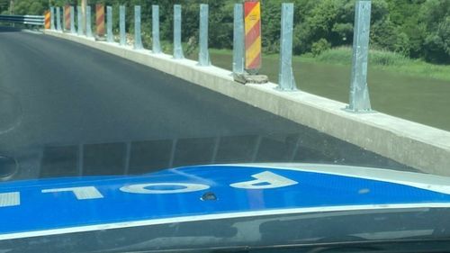 CNAIR: Lucrările de defrişare pe Valea Oltului au depăşit 23 % din suprafaţa de 10 hectare de pădure aflată în zona critică