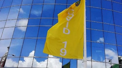 Primăria Ploiești va arbora în fiecare zi un steag în culoarea scenariului în care se află orașul, în funcție de rata de infectare