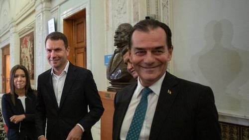 Cum s-a raportat opoziția la un subiect vulnerabil pentru Ciolacu, studiile: Ludovic Orban: Nu am cum să votez pe cineva care nu știu când și-a luat Bacalaureatul / Simion: Nu o să vorbesc despre studiile care n-au fost făcute la vreme / Drulă, nicio referire
