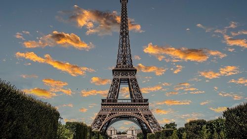 Turnul Eiffel se redeschide pentru vizitatori. Biletele vândute online s-au epuizat