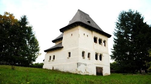 După ce a cumpărat Cula Greceanu cu 400.000 de euro, Consiliul Județean Vâlcea a început demersurile pentru restaurarea imobilului monument istoric