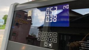 FOTO - VIDEO: Cât costă motorina și benzina în Grecia, Bulgaria și Turcia, destinații preferate de mulți români în contextul mini-vacanței de Rusalii. Unde este cel mai ieftin carburant