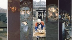 Imagini rare din Copșa Mică, cel mai poluat oraș din Europa / Un cuplu din Norvegia organizează o expoziție cu fotografii din anii 90 / Speranţa de viaţă era aici mai mică cu 10 ani decât media pe ţară