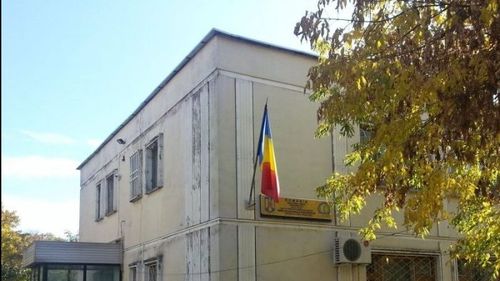 Procurorii DNA Iași, cu doar șase dosare trimise în judecată în tot anul 2019, au dat în judecată propria instituție pentru a cere salarii mai mari. Ei au salarii între 14.000 și 16.000 de lei