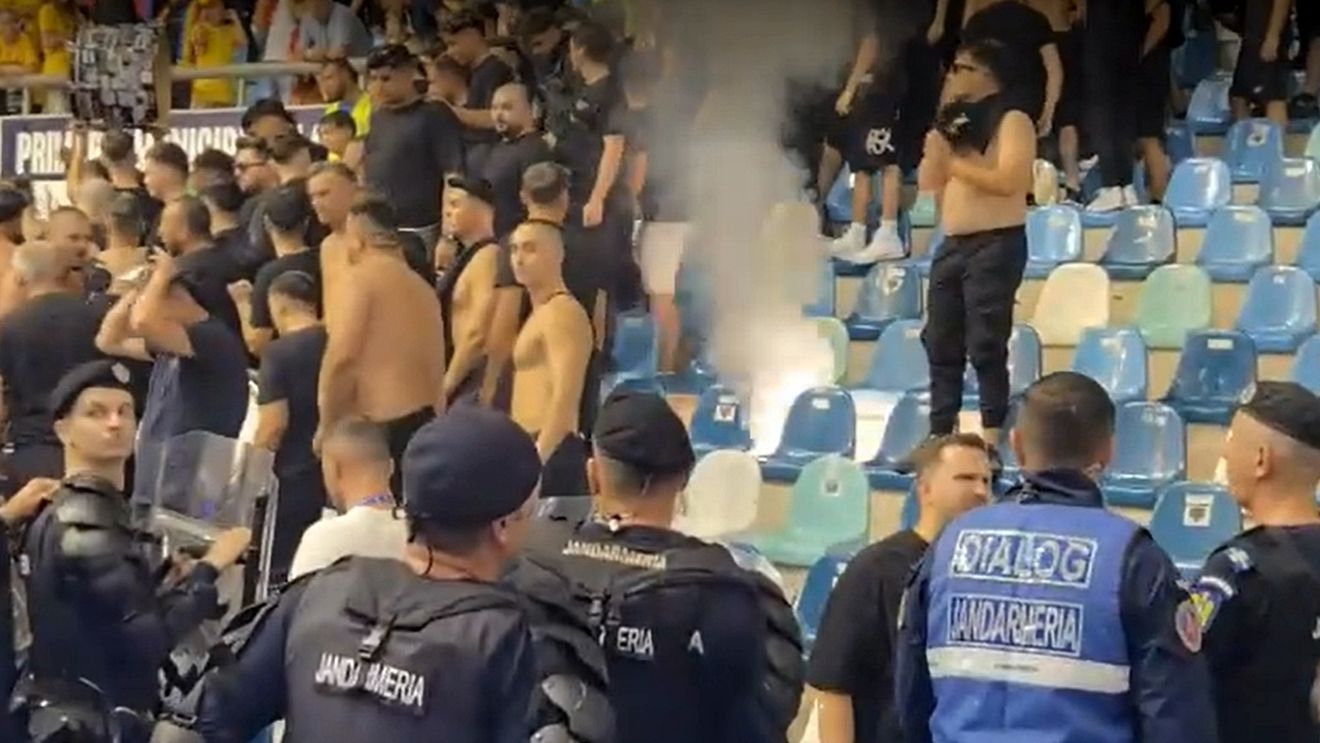 Presa maghiară reacționează după scandalul din tribune de la meciul de futsal dintre România și Ungaria: „Fanii români nu s-au putut controla”
