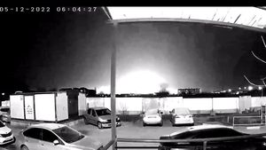 Informații neconfirmate oficial indică o explozie puternică la o bază aeriană din regiunea Saratov / Două bombardiere Tu-95 ar fi fost avariate
