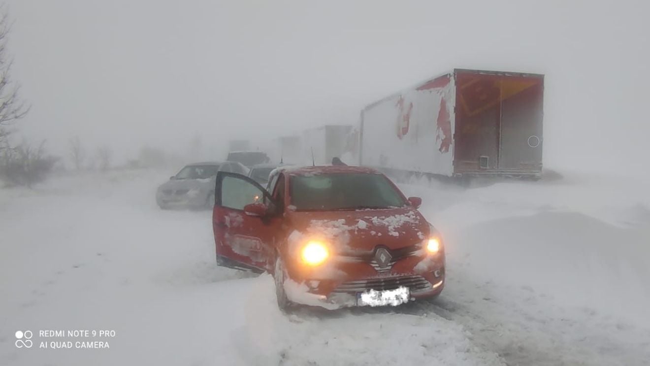 Autostrada Moldovei - A 7, prima autostradă din România cu perdele forestiere. De la Ploiești la Pașcani, aproape 700 de hectare de perdele împotriva viscolului/DN 2 (E 85), închis sâmbătă între Urziceni și Râmnicu Sărat