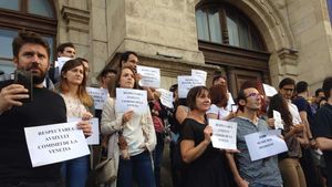 Magistrații anunță că vor protesta vineri în fața Palatului de Justiție din București împotriva OUG-ului de modificare a legilor justiției / Dănileț: De săptămâna viitoare, judecătorii și procurorii își vor suspenda activitatea