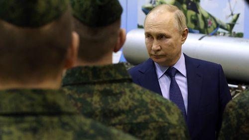 Putin spune că nu exclude eventuale modificări ale doctrinei nucleare a Rusiei