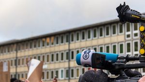 UE consideră „inacceptabilă” decizia Rusiei de a închide biroul Deutsche Welle de la Moscova: „Nu are nicio justificare. Ilustrează încălcarea permanentă a libertăţii media şi dispreţul lor pentru independenţă”