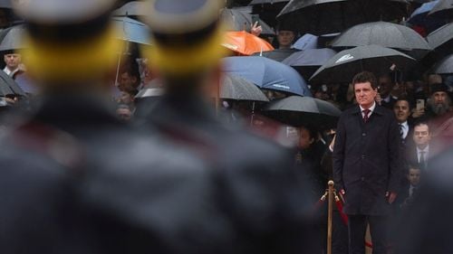 POLITICO: Nicușor Dan își începe noua funcție de coșmar  / Marile dureri de cap: formarea unui guvern stabil și redresarea încrederii în democrație/ Bloomberg: Expertul în matematică se confruntă cu o aritmetică bugetară dură