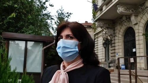 BREAKING Descindere a ministrului Educației la Inspectoratul București: Într-adevăr, ne pregătim pentru scenariul roșu, dacă se atinge indicele de 3 la mie. Astăzi începem distribuirea tabletelor în școli