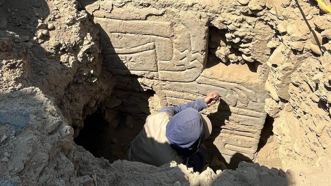 Arheologii peruani au descoperit o frescă murală cu o vechime de peste 3.000 de ani