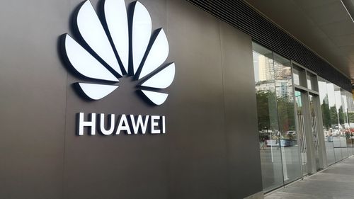Fondatorul Huawei i-a spus lui Xi Jinping că îngrijorările Chinei cu privire la lipsa cipurilor s-au diminuat - presa chineză de stat