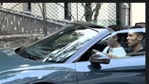 UPDATE David Popovici, audiat în dosarul în care a cerut ordin de protecție împotriva unui vecin care îl amenințase că îi incendiază mașina / „M-am adresat justiției ca orice alt cetățean”