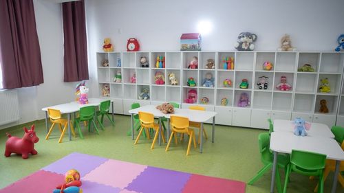 Explozie la centrala termică a unei grădiniţe din județul Vaslui / Nu au fost înregistrate victime / Copiii erau în curtea grădiniţei, în momentul exploziei