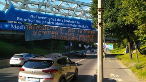 FOTO Mesaje anti-PSD și anti-grațiere în Brașov și București