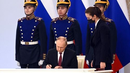 Putin a semnat legile privind "discreditarea" voluntarilor și mercenarilor Wagner care luptă în Ucraina