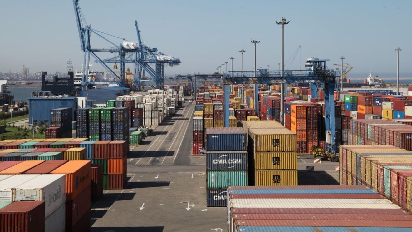 China va menţine un "control strict" asupra exportului de produse cu dublă utilizare, civilă şi militară
