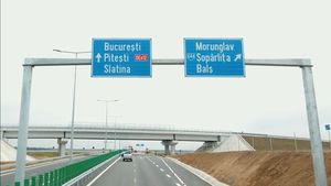 VIDEO Coșmarul șoferilor din sud se termină: joi se inaugurează centura orașului Balș pe drumul expres Craiova - Pitești