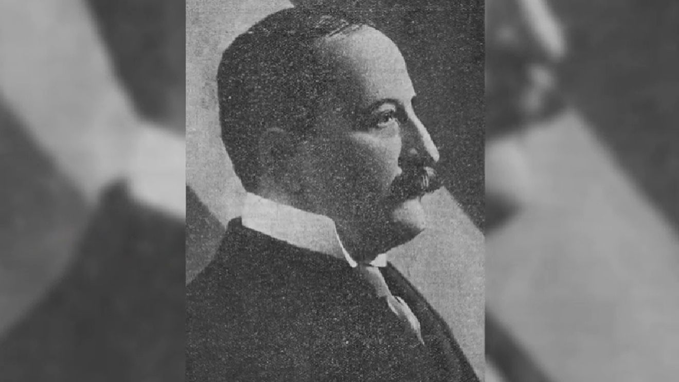 Consiliul Judeţean Prahova nu este interesat să cumpere Vila Take Ionescu, monument istoric aflat în posesia lui Mircea Rednic. Consilierii au renunţat la dreptul de preempţiune